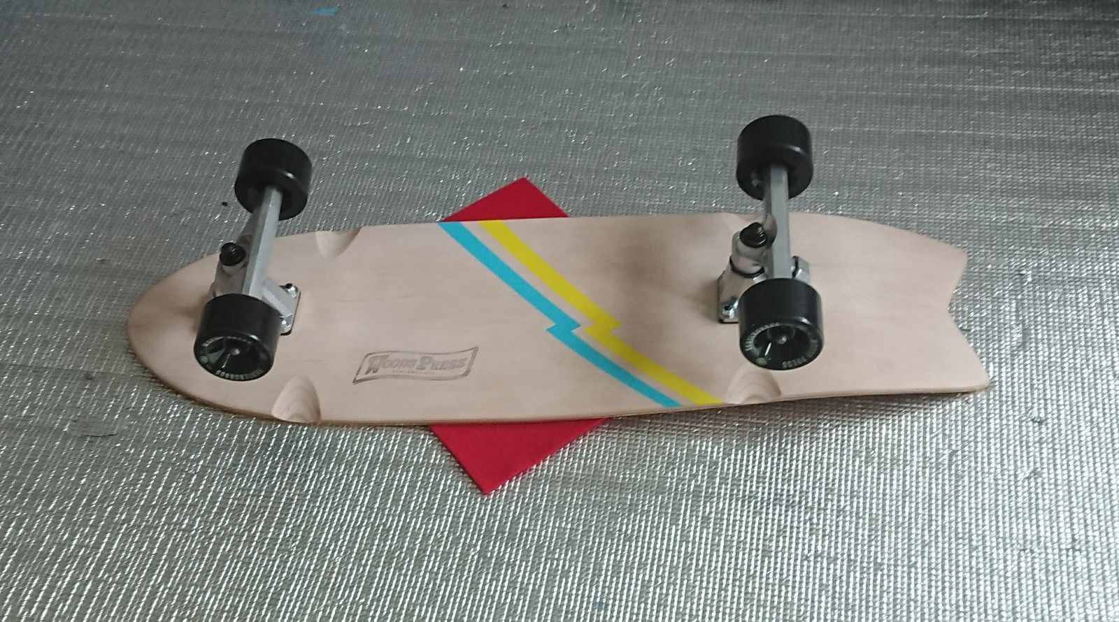 30＜税送料3560込み＞ 新開発カービングトラック搭載　WOODY ３０ 30＜税送料3560込み＞ 新開発カービングトラック搭載 WOODY 30