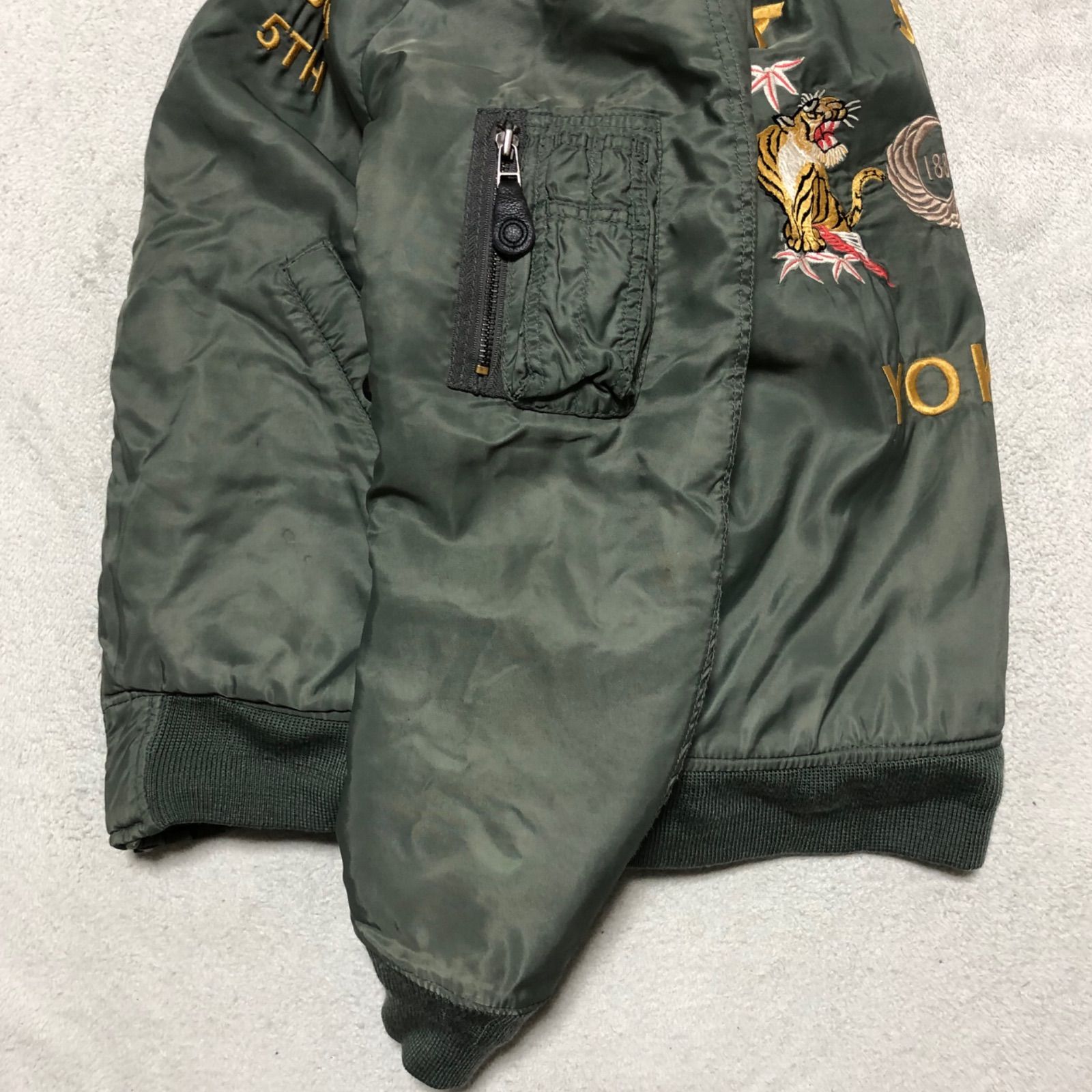 フライトジャケット HOUSTON B-15D 虎 龍 刺繍 オリーブ グリーン HOUSTON B-15D フライトジャケット ボンバージャケット
