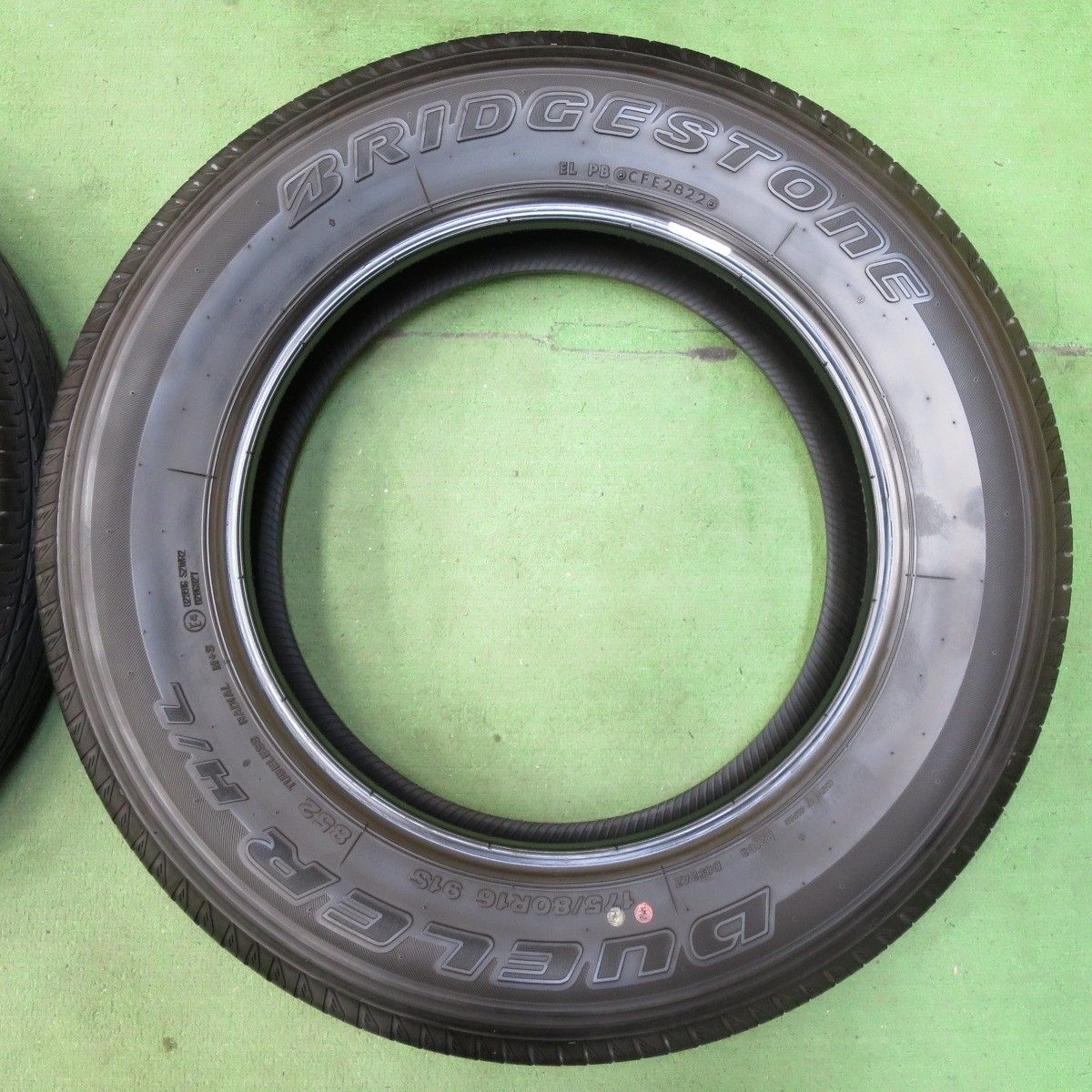 ジムニーJB64スペアタイヤ DUELER H/T 175/80R16ホイール付 ブリジストンDUELER H⁄T 175⁄80r16 ジムニー jb64新車外し