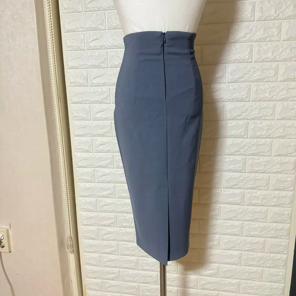 LB エルビー スパン糸 h ライン ミディ スカート オフィスルック