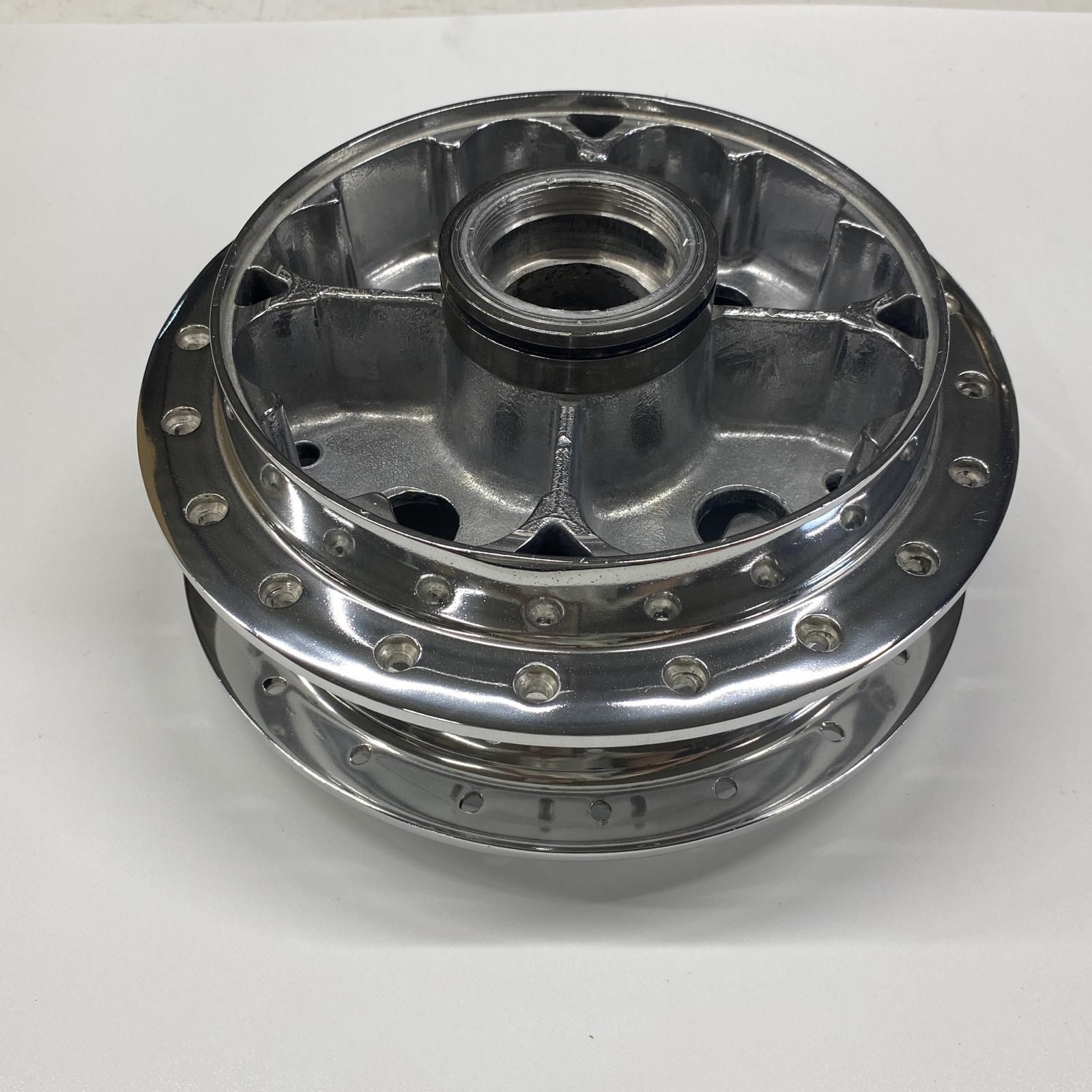 Y26-0330HONDA フロントホイールハブ 中古品⁄CB750K CB750K0-K6 