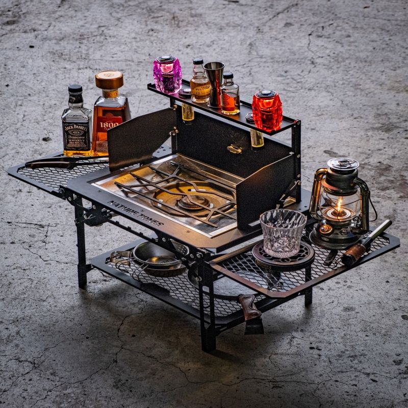 TABLE カーチステーブル
