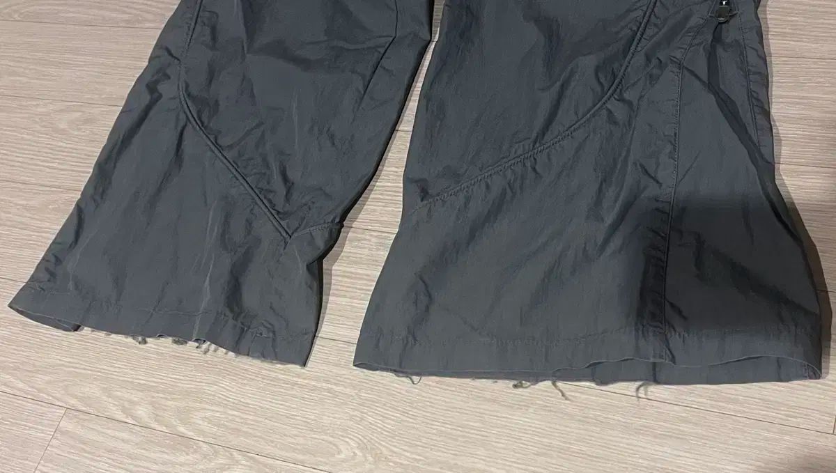 coyseio こいせいお　サイドジッパーラインパンツ coyseio こいせいお side zipper line pants ズボン 코이세이오_