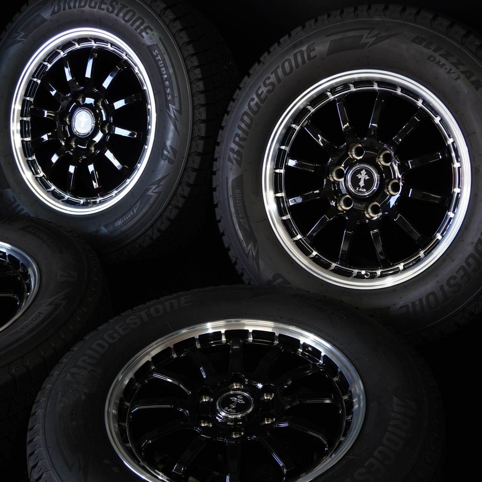 超バリ山 ブリヂストン BLIZZAK DM-V3 X-Field 265 65R18 8J 55 139.7 6H 平座 4本 ランクル250 ランクル300等