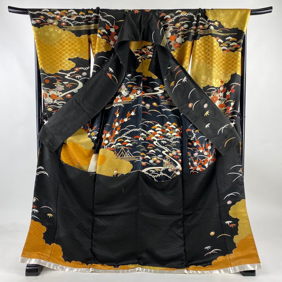 振袖 身丈176cm 裄丈64cm 未仕立て 仮絵羽 花車 松竹梅 金彩 黒 正絹  