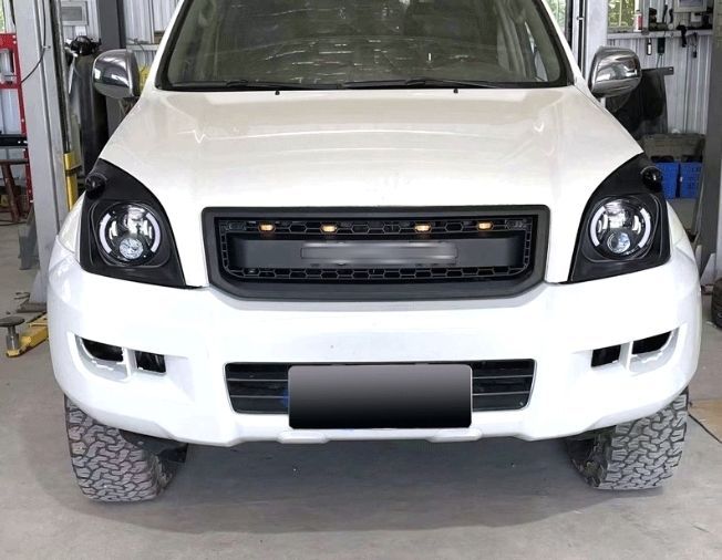 フロントグリル フロントガーニッシュ外装