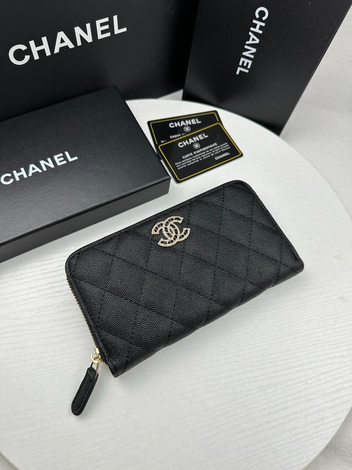 【高級感溢れて使いやすいジップタイプ♪】CHANEL ウォレット 楽天市場】≪Brand new≫ CHANEL Zip Long Walette Black Gold