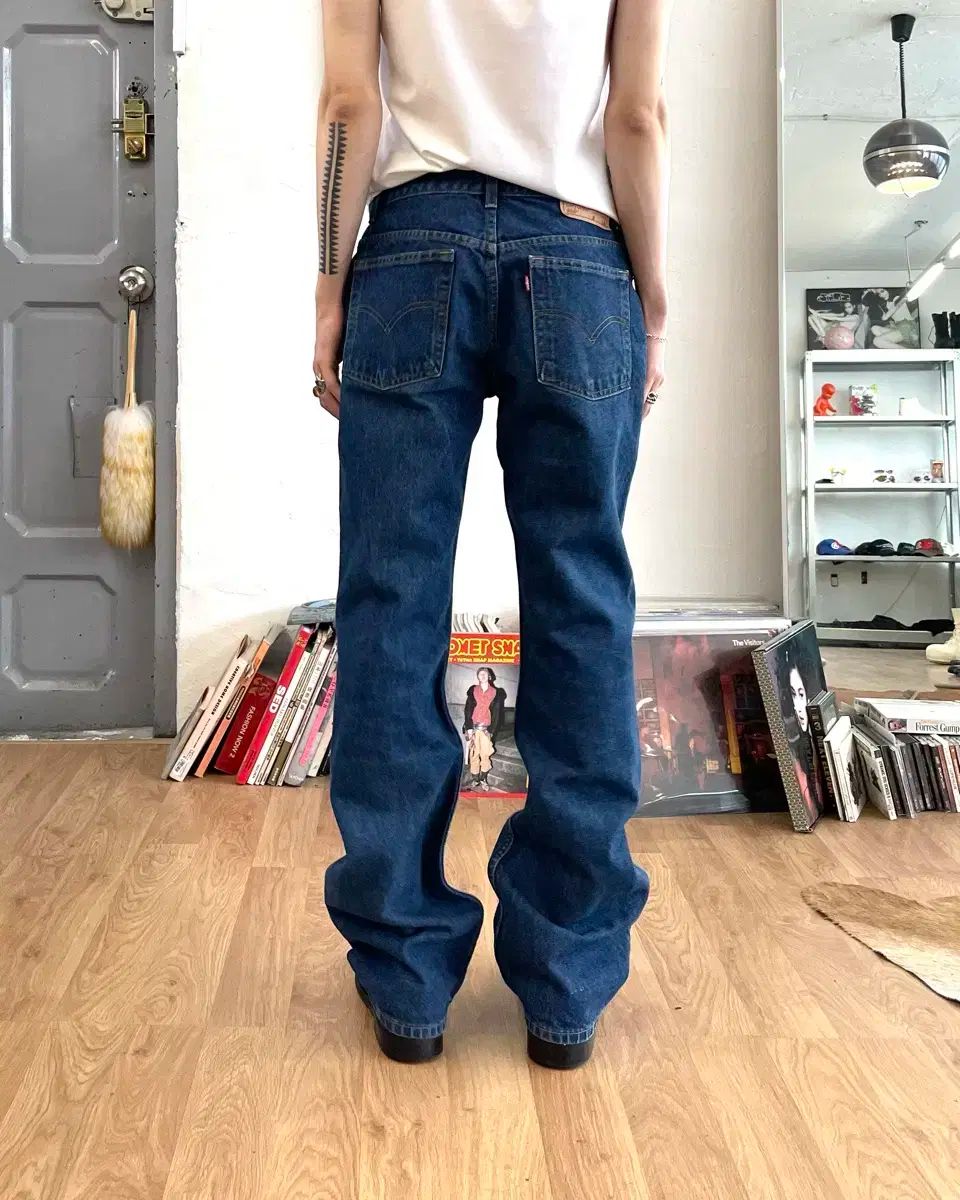 フ