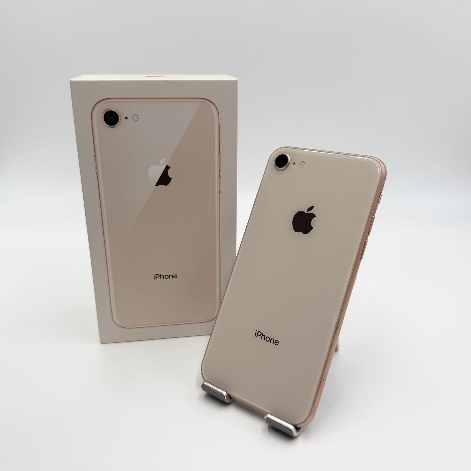 Apple iPhone8 64GB Gold A1906 MQ7A2J/A バッテリ88%□SIMフリー(SIM