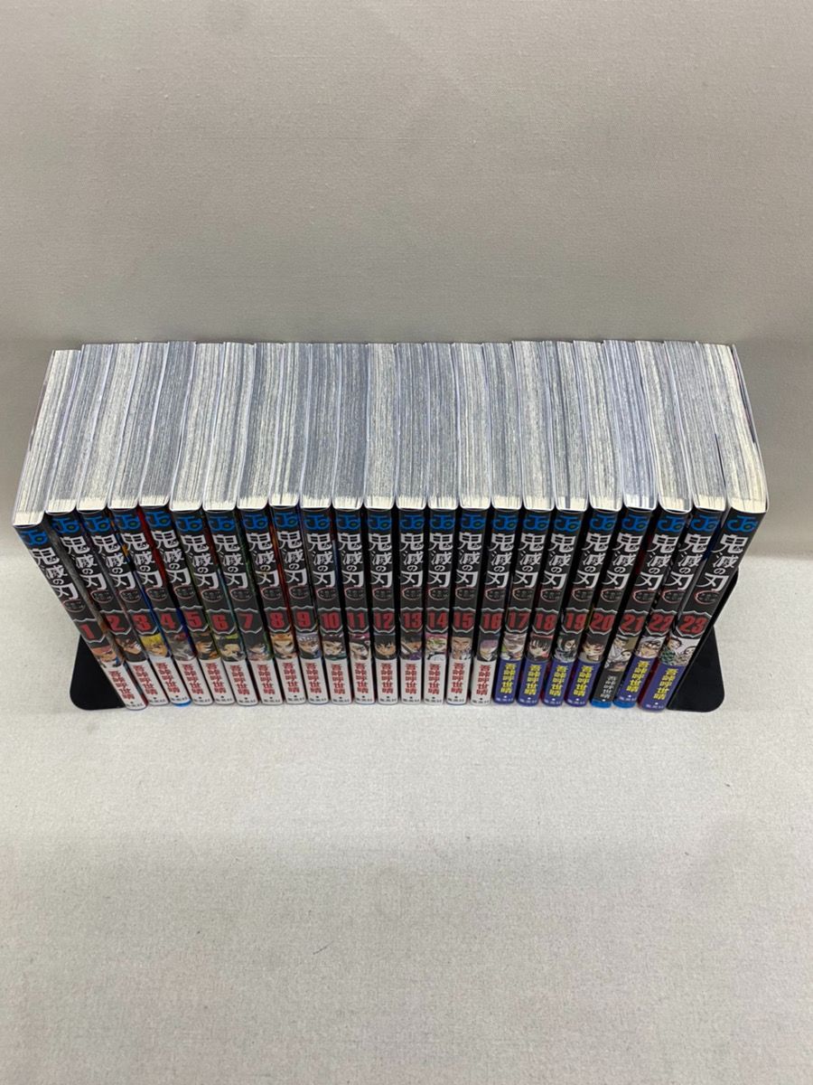 新品未開封 鬼滅の刃 初版 32冊セット 全員サービス 小説 外伝 全巻セット Amazon.co.jp: 新品未開封 鬼滅の刃 1～23巻 吾峠呼世晴 未読品