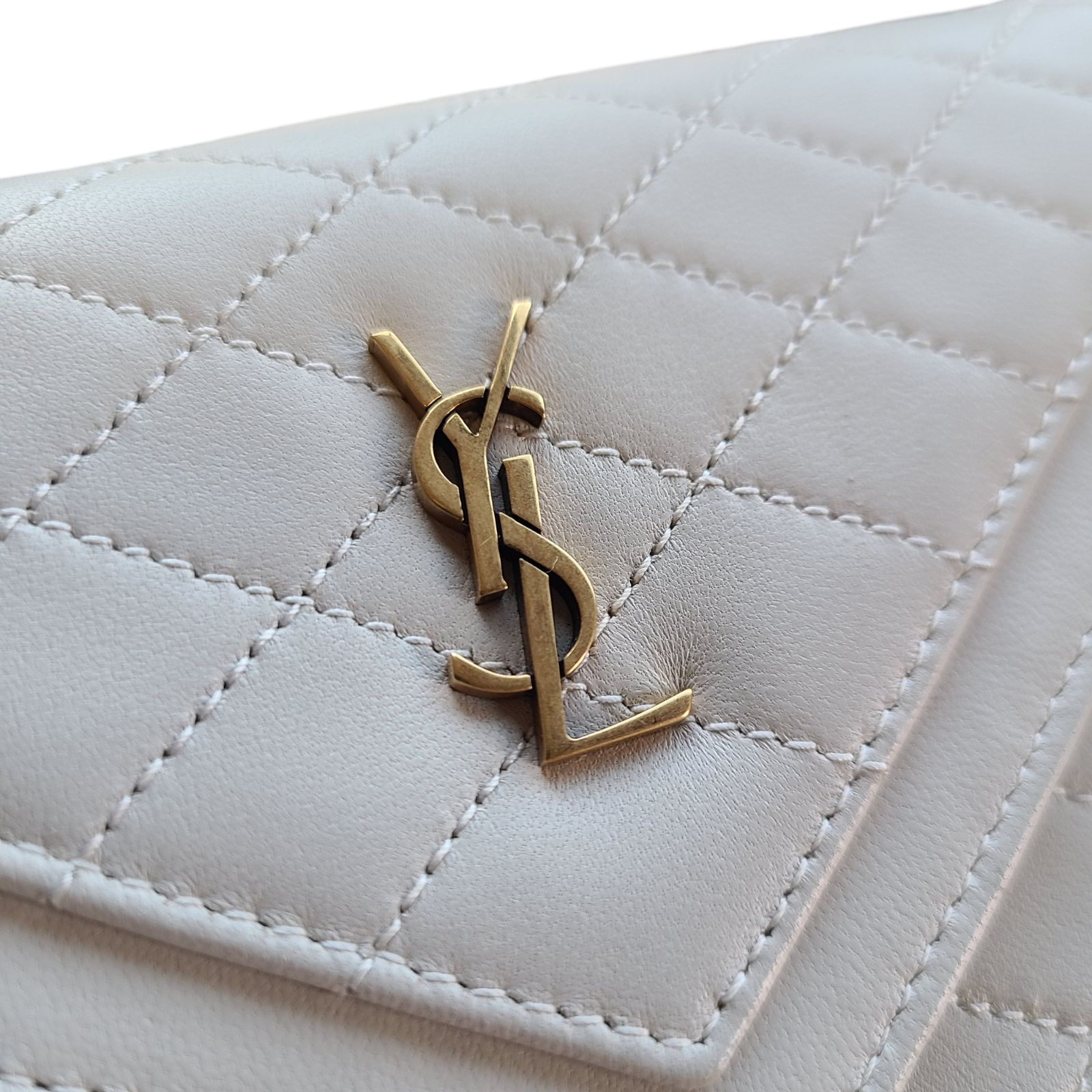 ysl サンローラン 二つ折り 三つ折り 財布 ウォレット