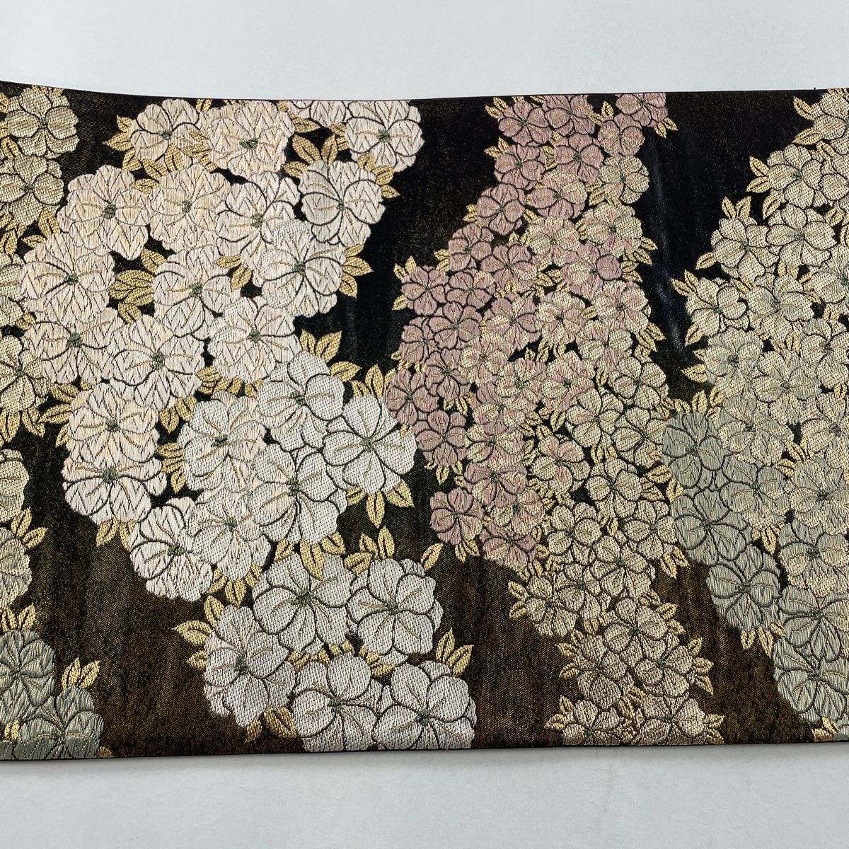 美品★袋帯　正絹　藍染　型染　全通柄 袋帯 美品 秀品 関西仕立て 花唐草 唐織 箔 灰色 六通 正絹 【中古】