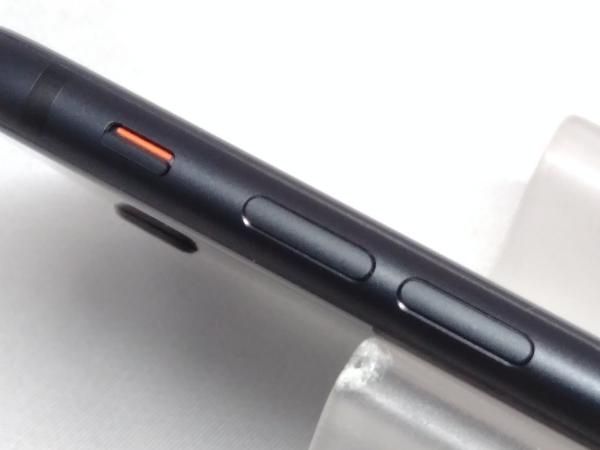 au 【SIMロックなし】NX9R2J/A iPhone SE(第2世代) 64GB ブラック au