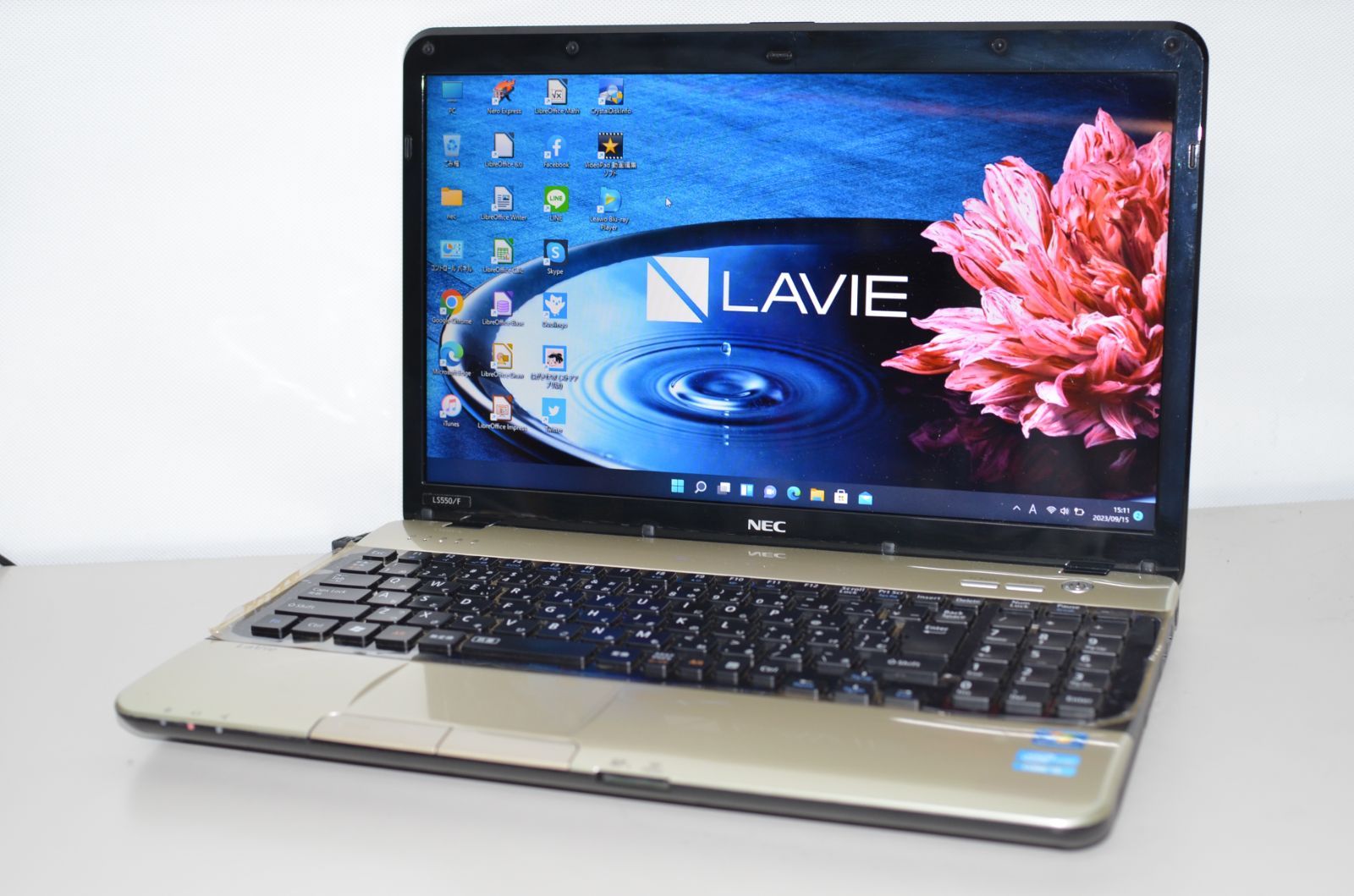 中古ノートパソコン Windows11+office NEC LS550/F core i5