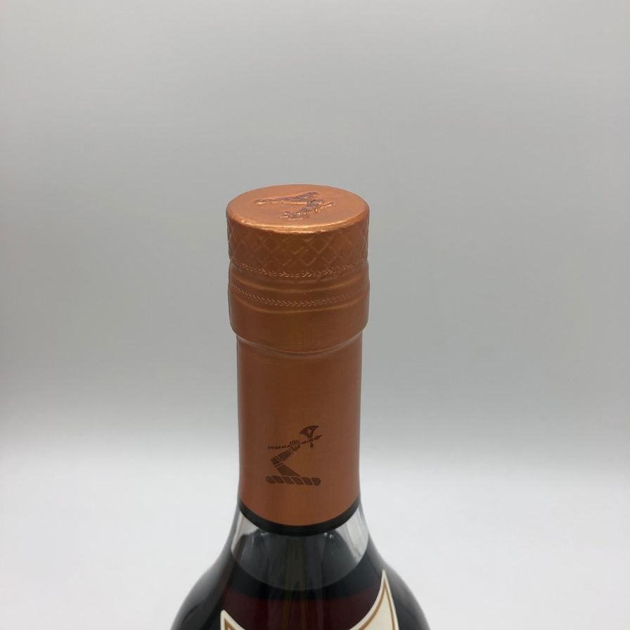 【未開栓】ヘネシー HENNESSY VSOP スリムボトル 700ml コニャック ブランデー 送料無料 ヘネシー VSOP スリムボトル 700ml 40％ HennessyV