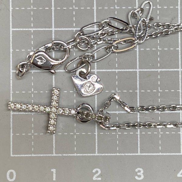 【美品】SWAROVSKI クリスタル クロス ペンダント Y257 SWAROVSKI スワロフスキー クリスタル ラインストーン