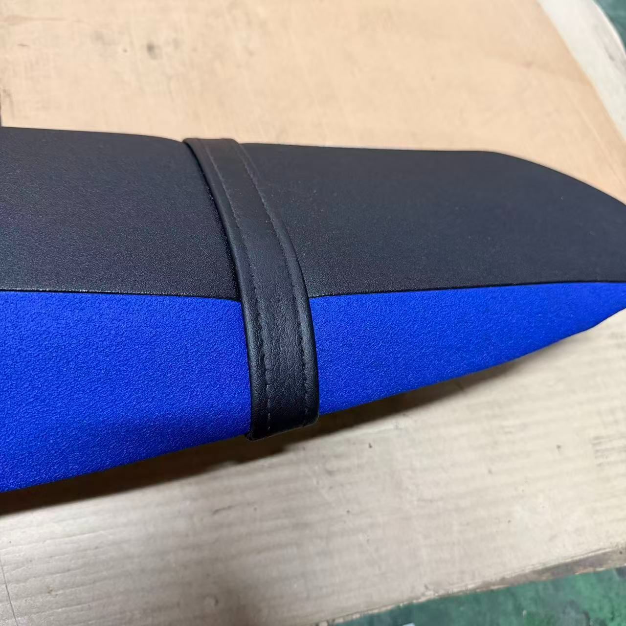 3営業日以内発送 YAMAHA WR250R X シート