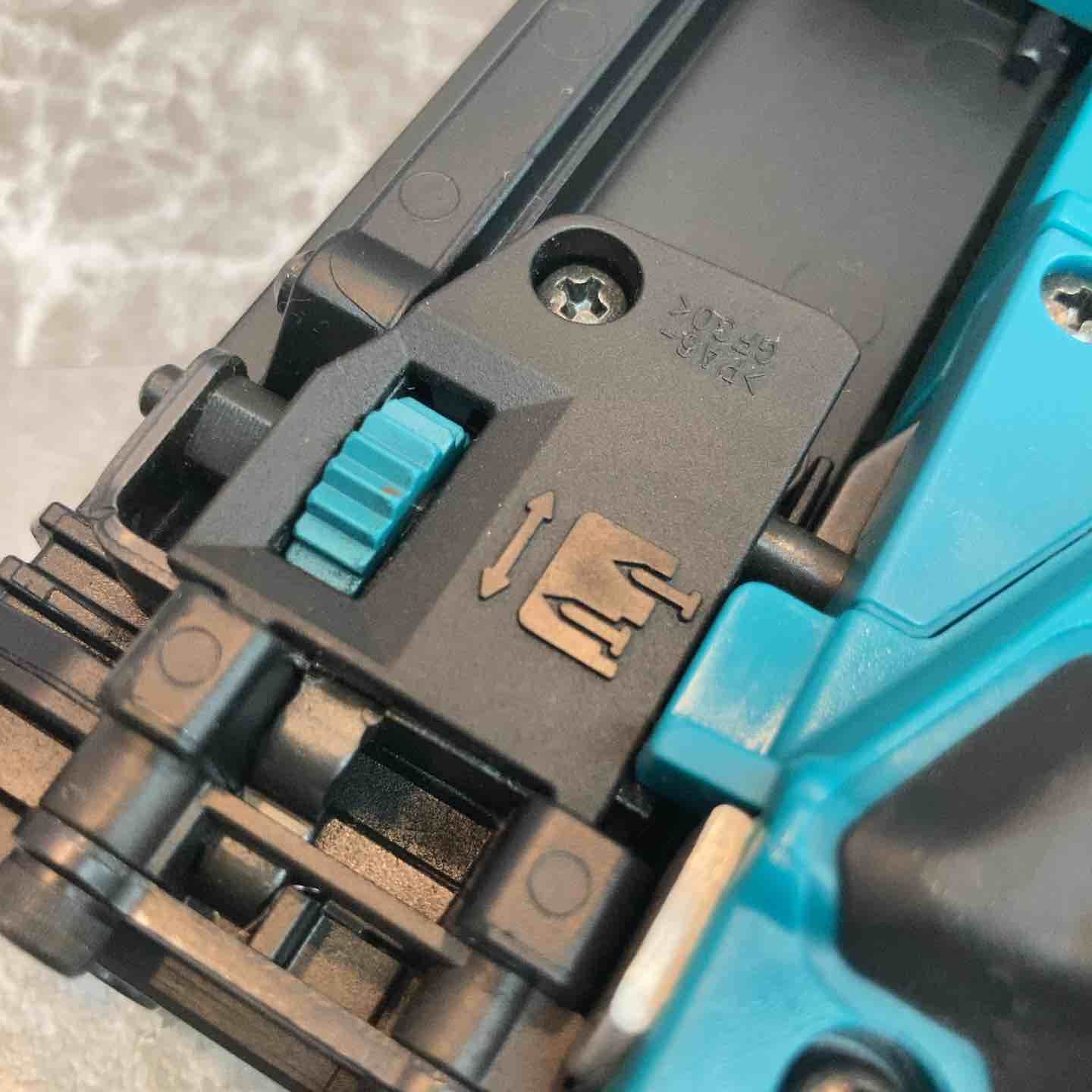 マキタ 充電式35mm面木釘打ち機 FN350DZ 八潮店 HRDEVELOPMENT_JP