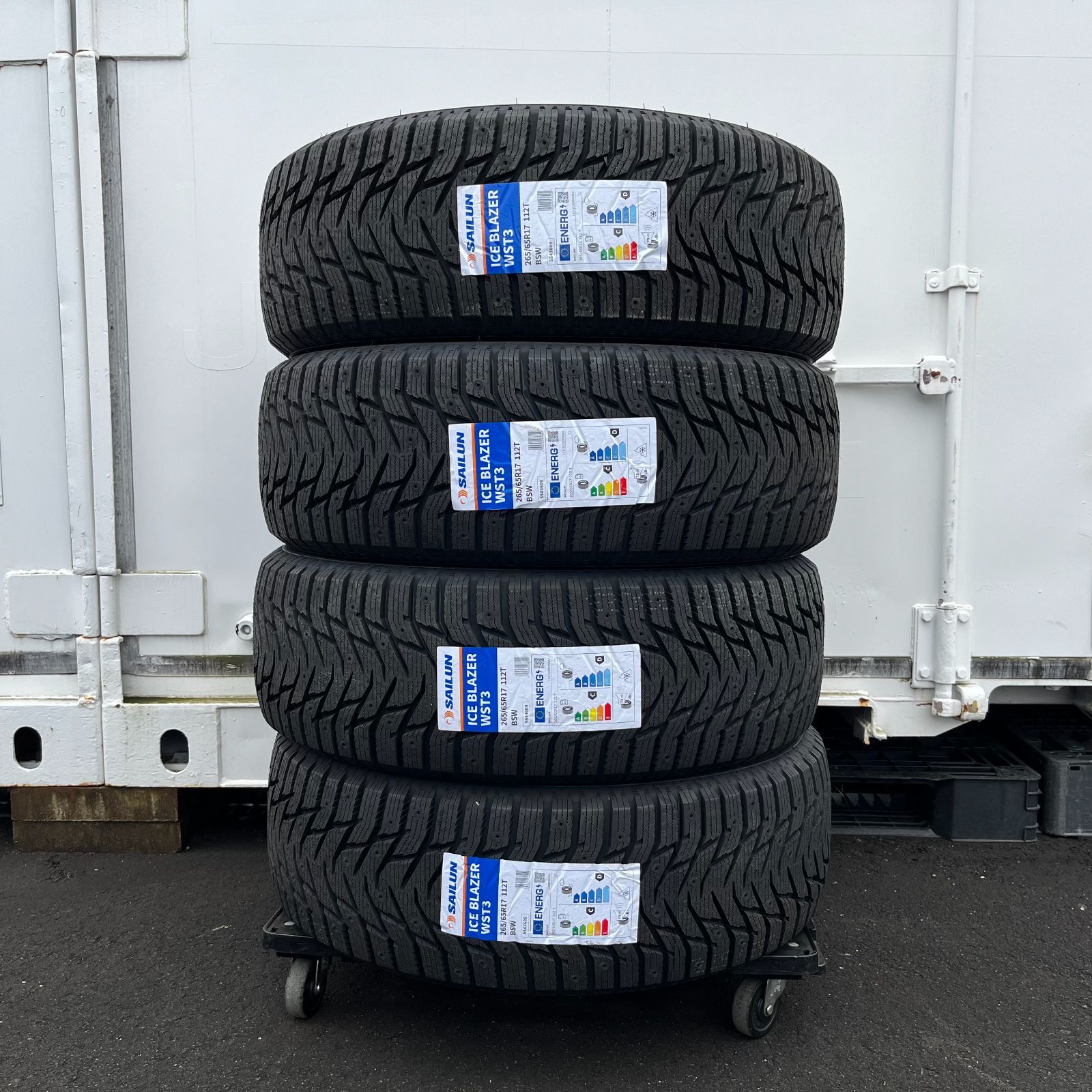 2023年製】SAILUN ICE BLAZER WST3 265/65R17 エスカレード H3 Gクラス パジェロ ハイラックス サーフ プラド  平日15時までのご注文分 当日発送可能 新品 スタッドレスタイヤ 4本 サイレン 【スタッドレスタイヤのみ】 - メルカリ