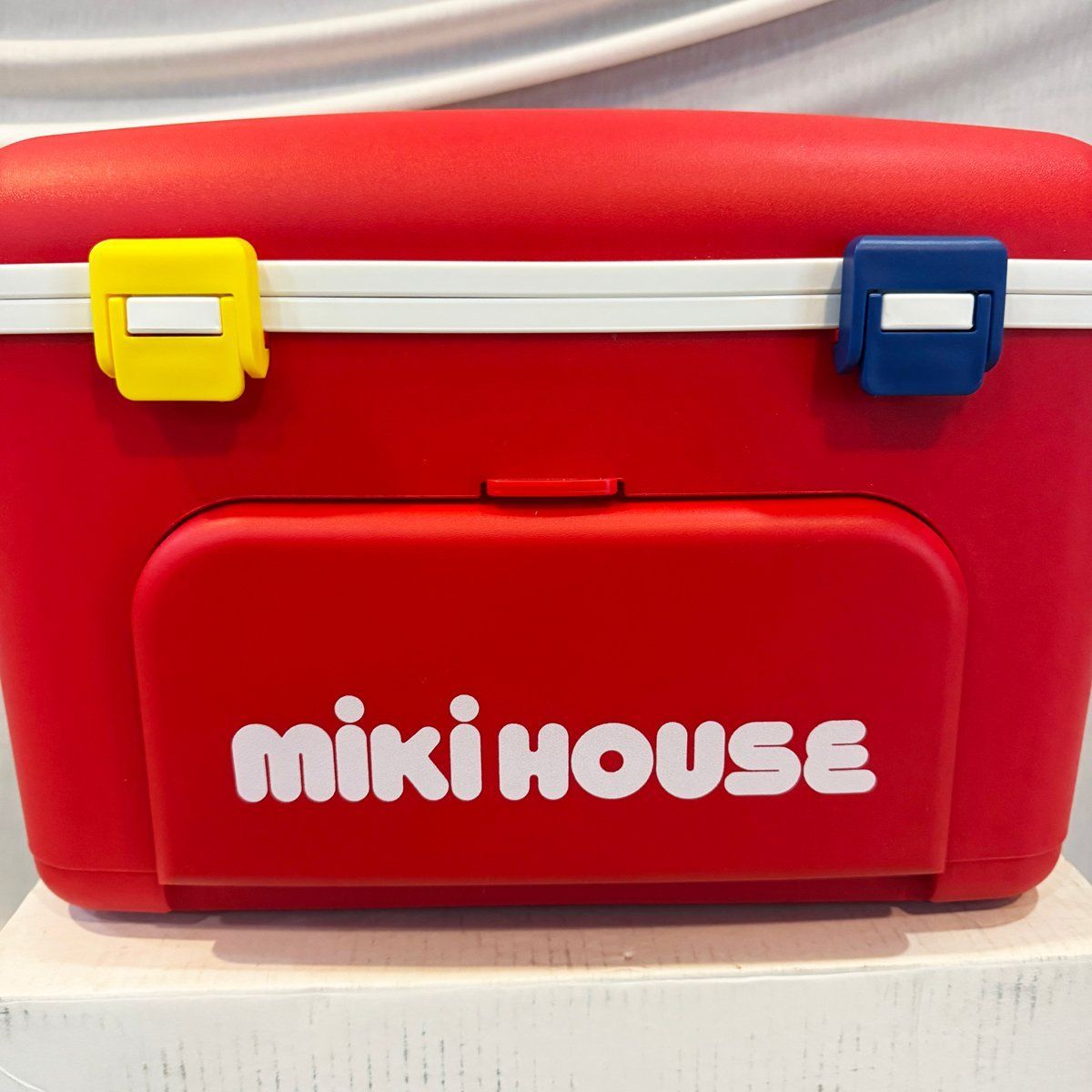 中古美品○ミキハウス クーラーボックス○ピクニッククーラー 赤