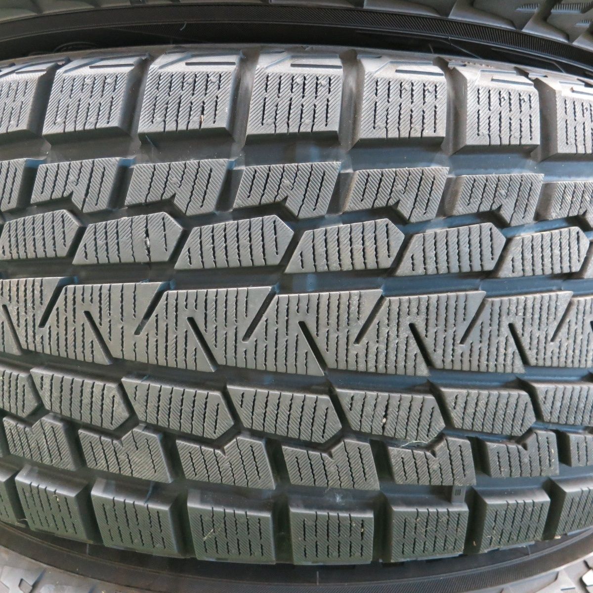 YOKOHAMA スタッドレスタイヤ 265/65R17 送料込】ヨコハマアイスガード