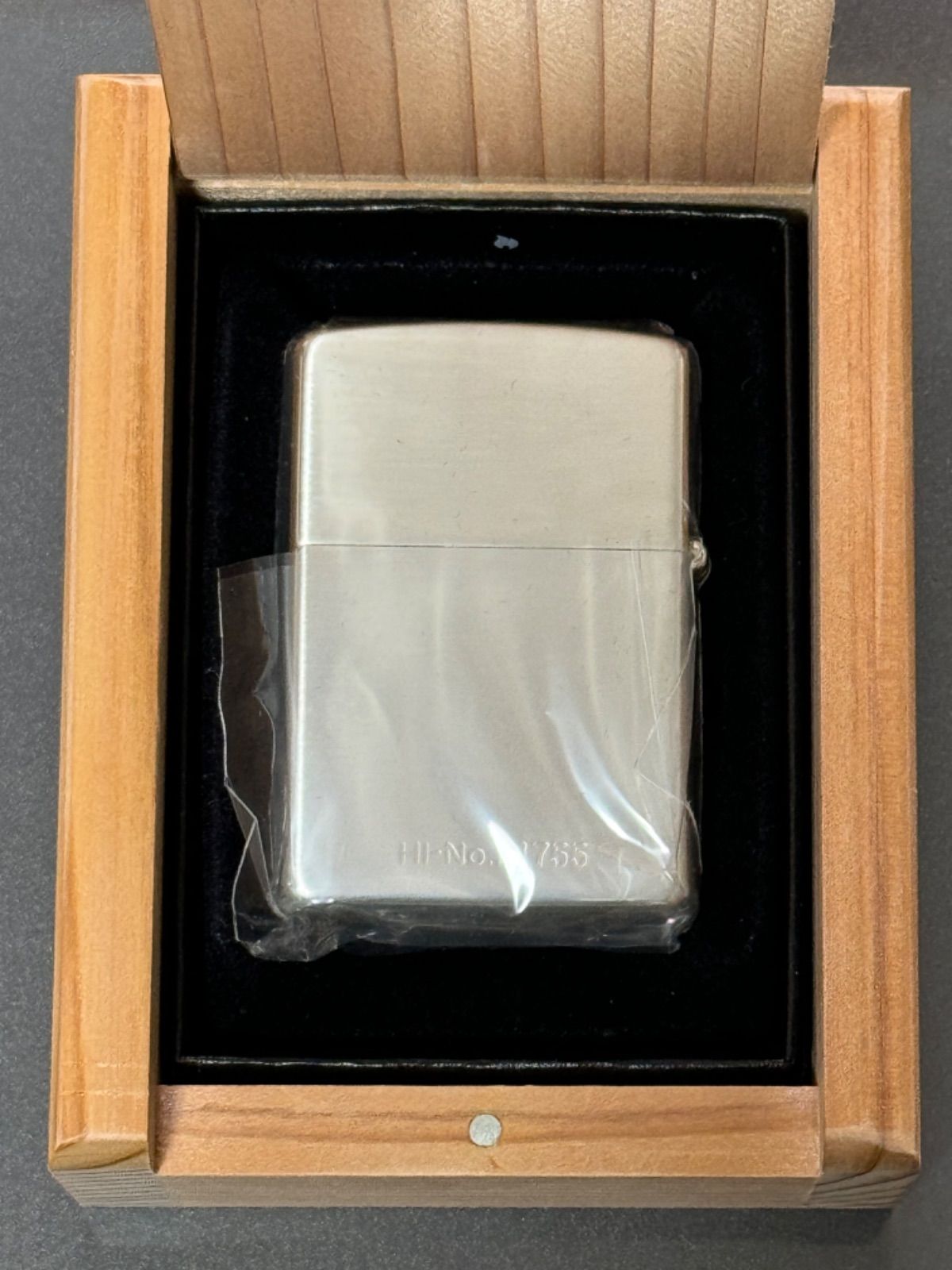 zippo hi-lite NIPPON silver 限定品 両面刻印 ハイライト 2011年製 HI-LITE シルバー デットストック  シリアルナンバー HI-NO.01755 専用木箱 保証書 当選通知書 - メルカリ