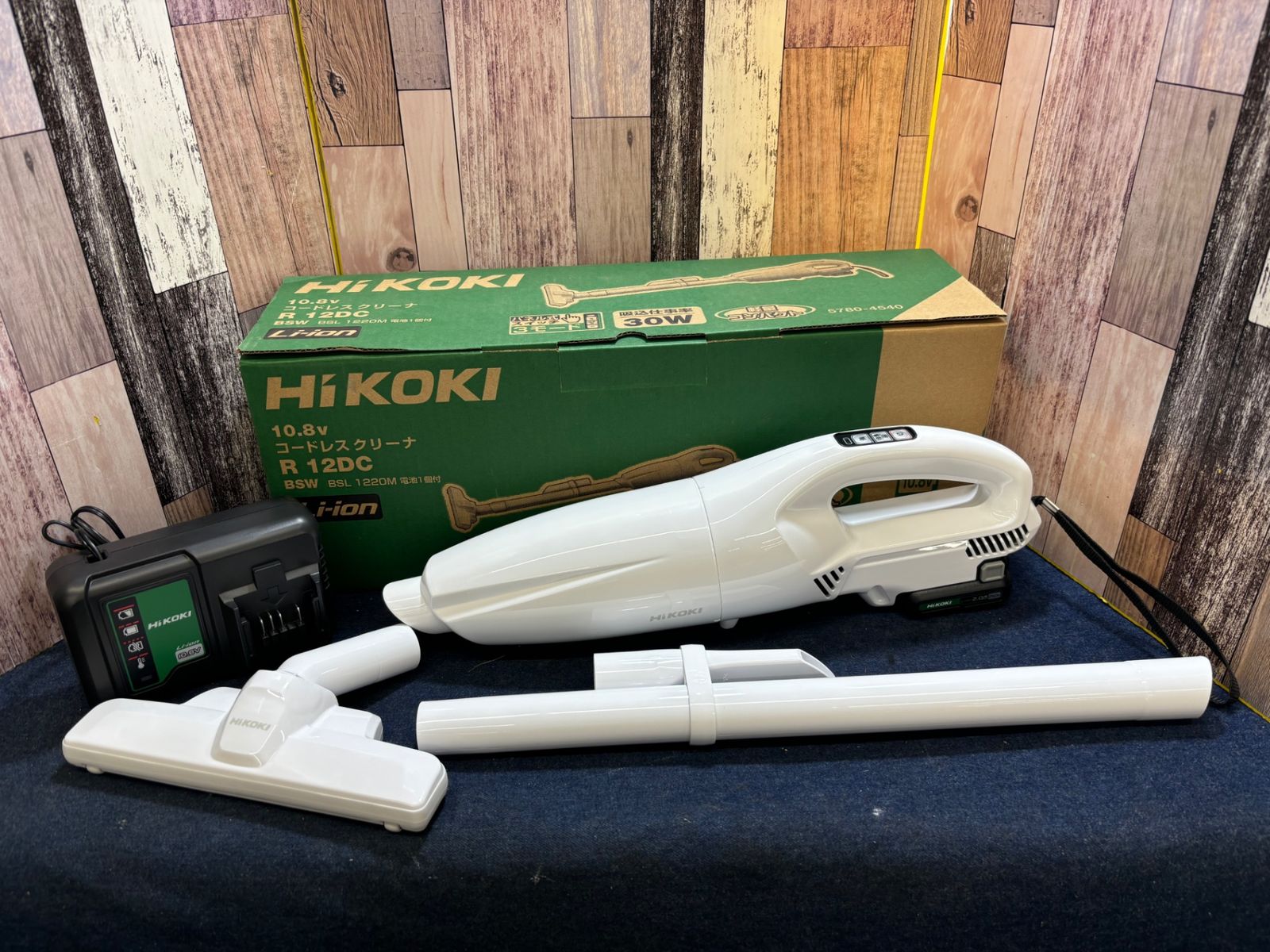 HiKOKI(ハイコーキ) 10.8V コードレスクリーナー バッテリー・充電器付 R12DC (BSW)【八潮店】