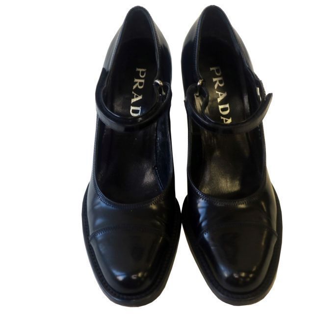 【希少】PRADA プラダ エナメル ストラップ パンプス 黒 未使用 PRADA プラダ エナメル ストラップパンプス 36（23cm