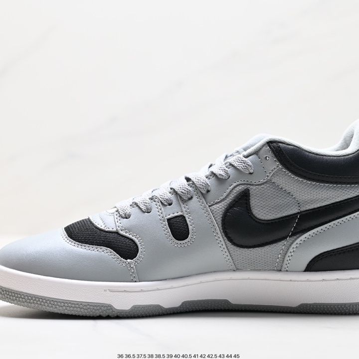 Nike Attack QS SP 