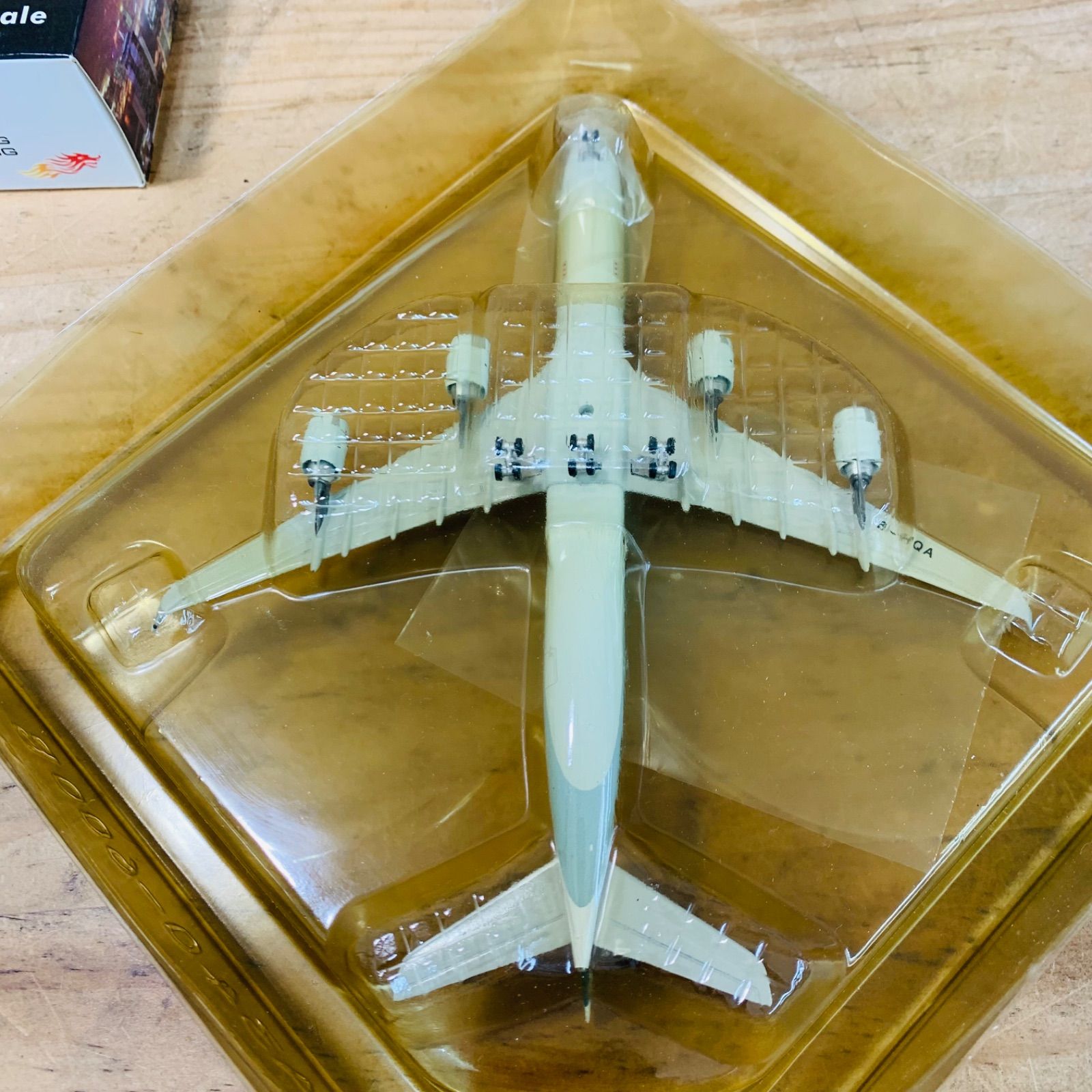 飛行機模型 香港航空 白っぽ