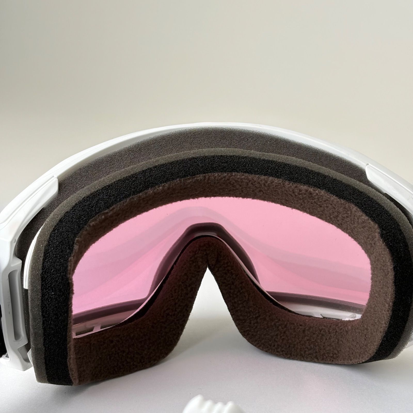 OAKLEY