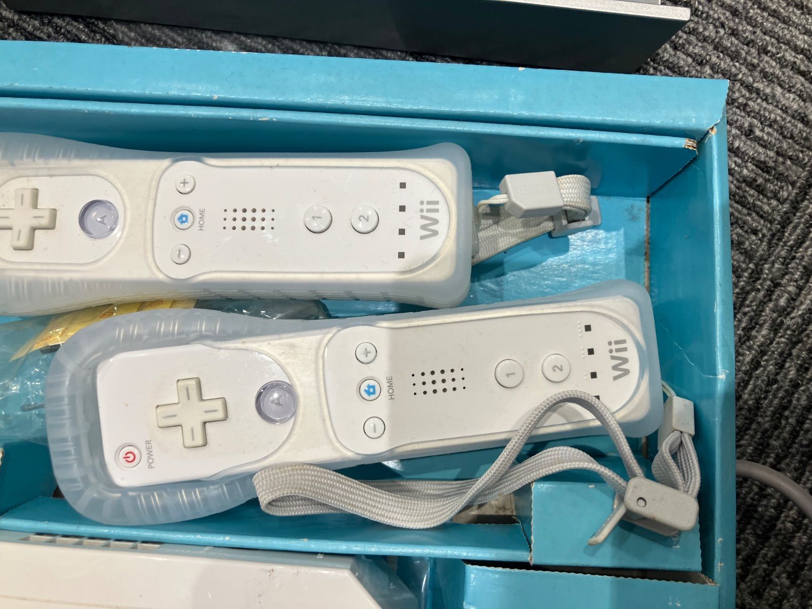 任天堂　Wii本体　ソフトセット⭐︎ 任天堂wii❤本体セット ソフト4個セット 動作確認・初期化済み