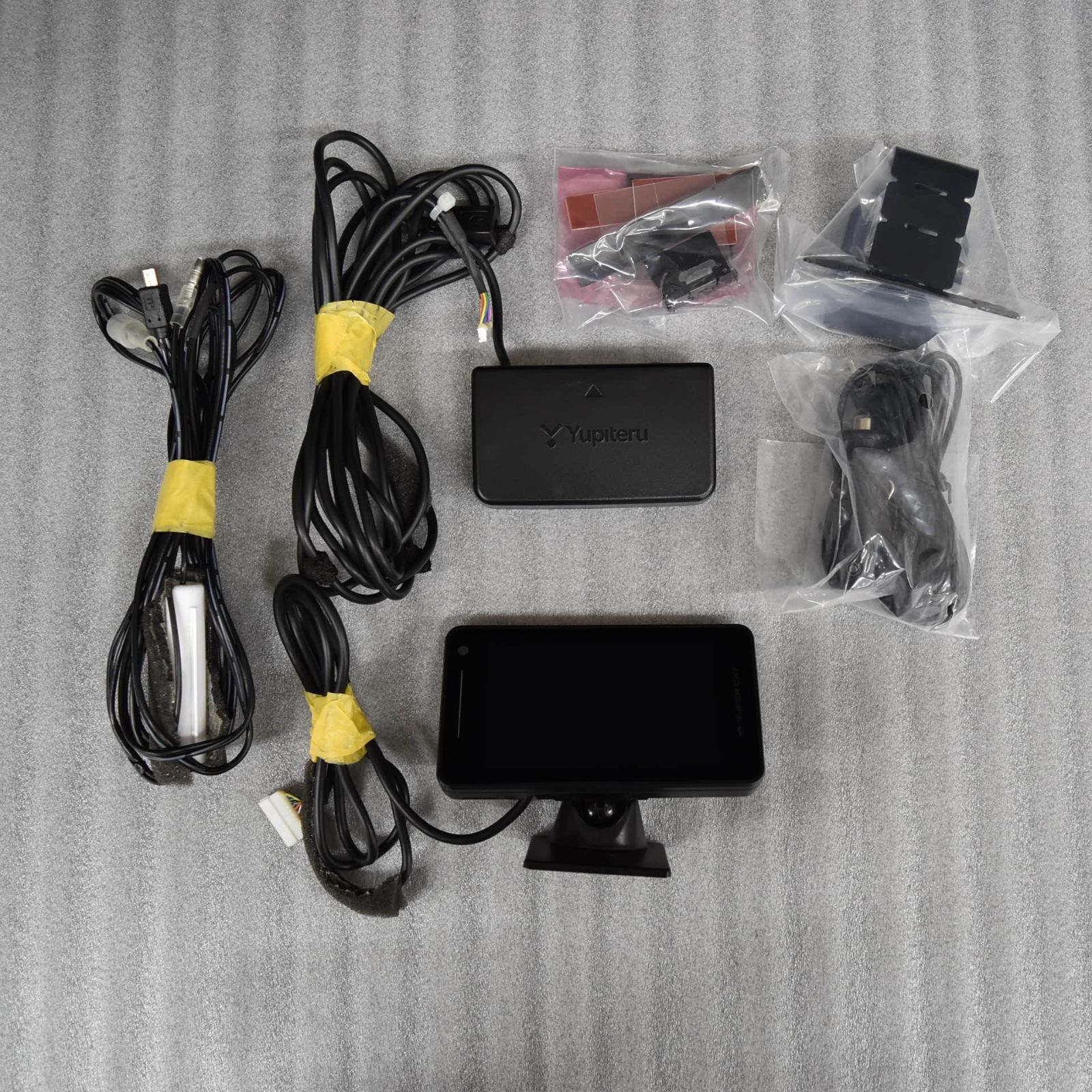 ユピテル レーダー探知機 ユピテル LS2100 中古美品 ユピテル LS2100 GPSレーダー探知機 ※動作確認済み 美品【中古品
