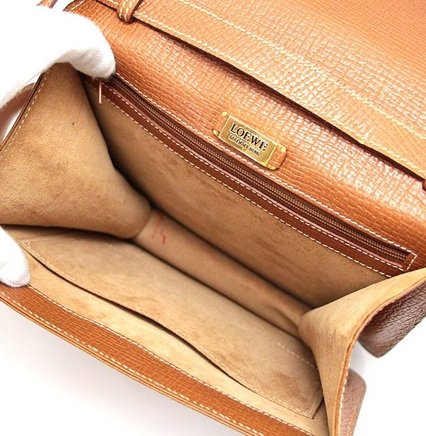 ロエベ LOEWE