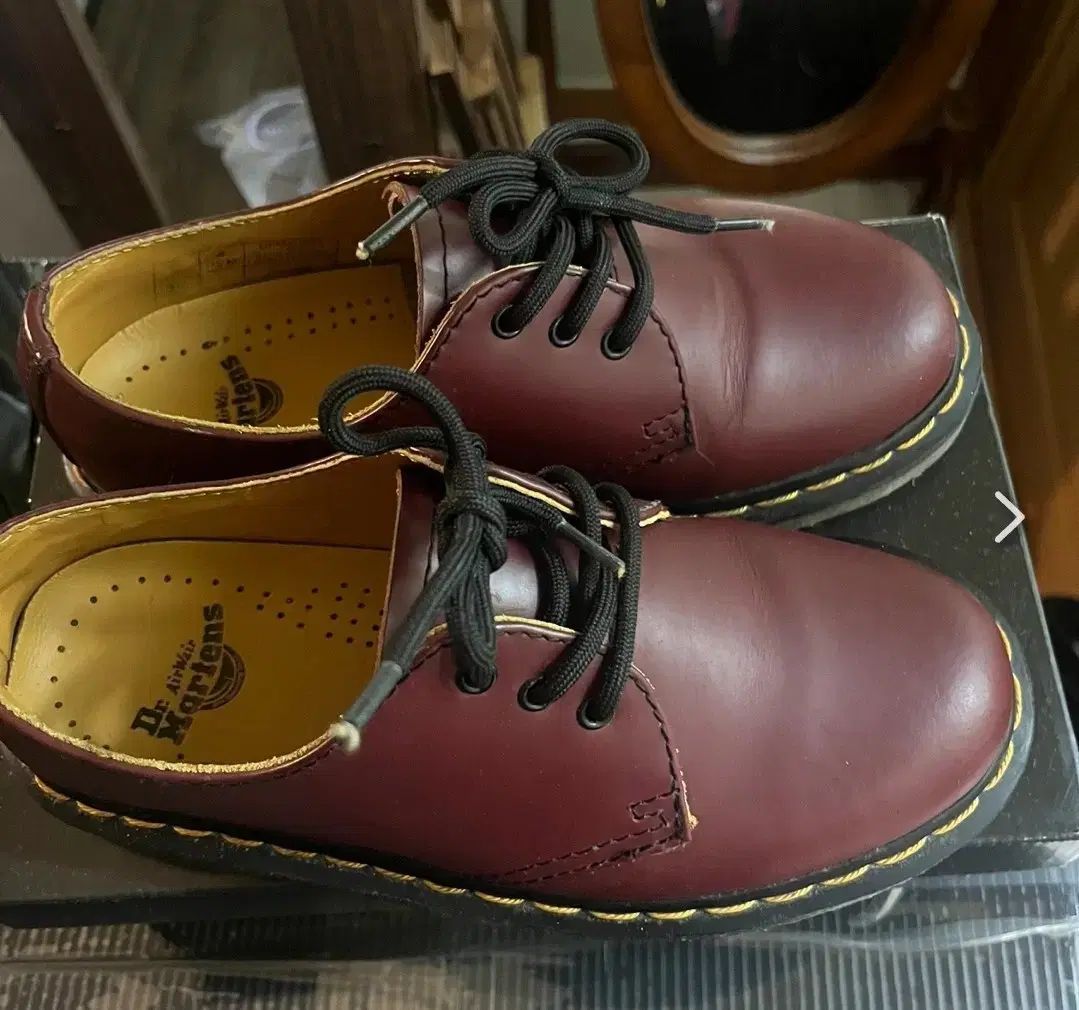 DR. MARTENS ドクターマーチン チェリーレッド UK3 220 サイズ