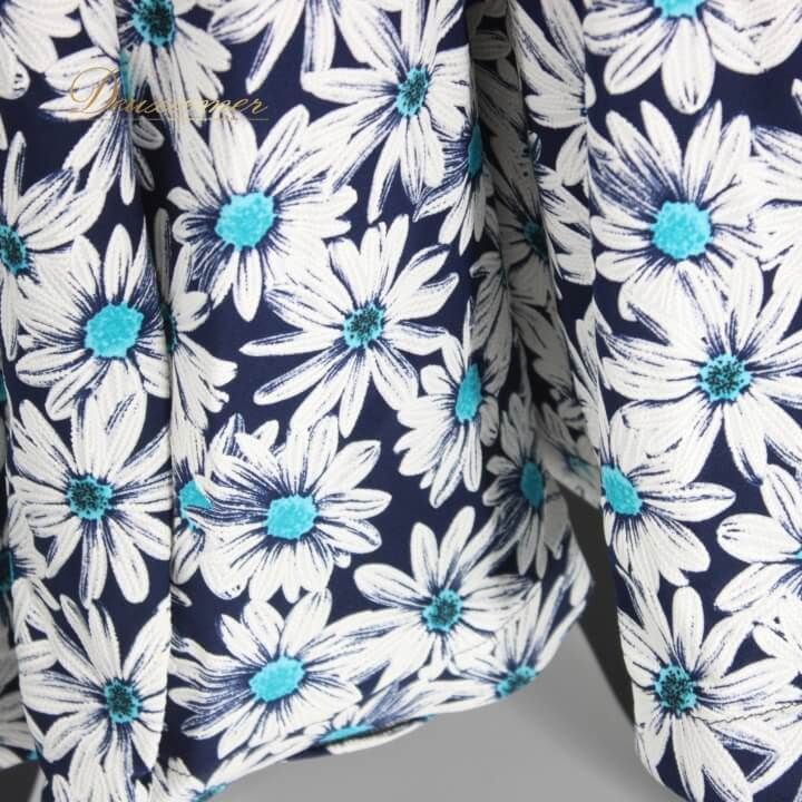 ゴムウエスト 伸縮性あり