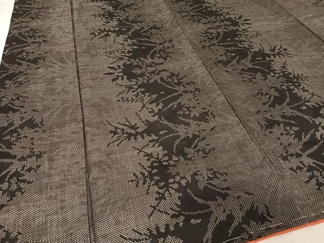 平和屋着物○本場大島紬 一元絣 草木シルエット 正絹 逸品 未使用