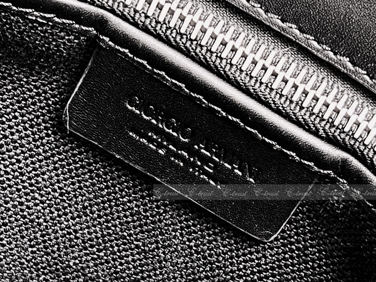 イタリア製 ブラック