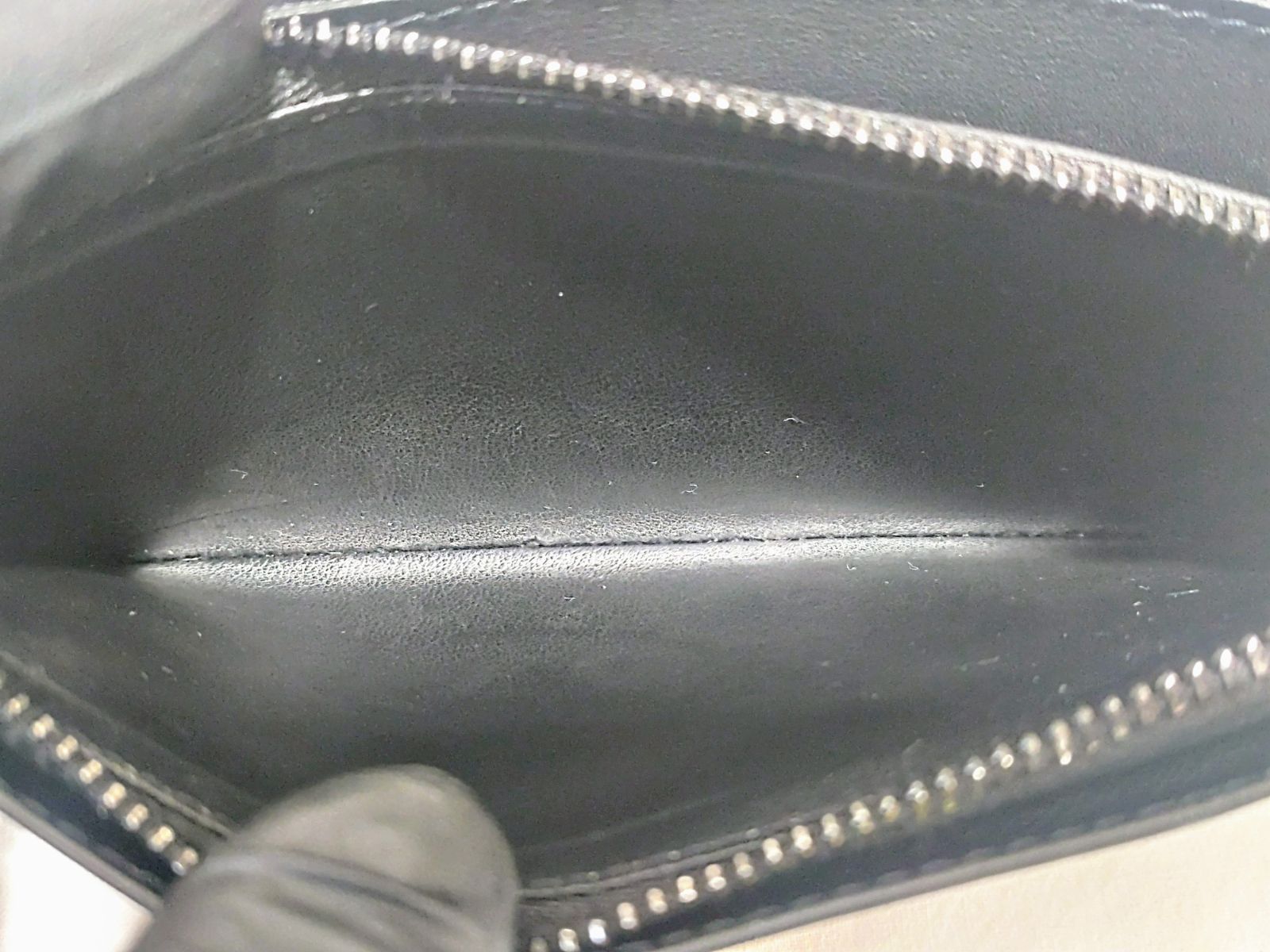 VUITTON