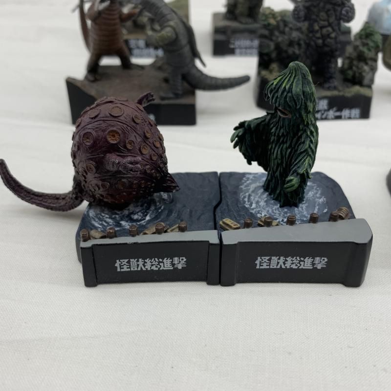 中古】現状品)ｳﾙﾄﾗ怪獣名鑑 帰ってきたｳﾙﾄﾗﾏﾝ 怪獣総進撃 10種ｾｯﾄ[91