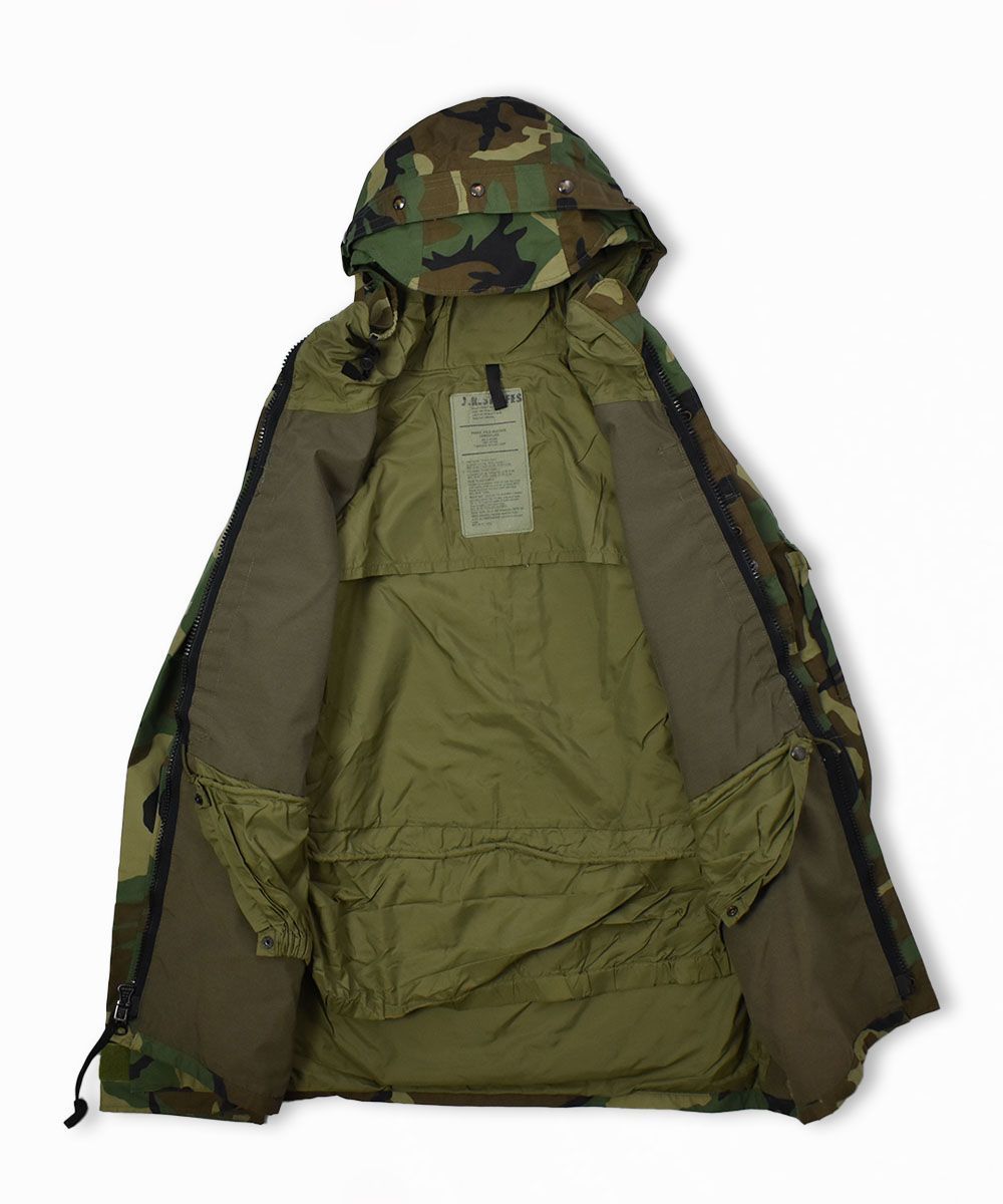 米軍 ECWCS ゴアテックスパーカー 民間品 ウッドランドカモ M-L - メルカリ