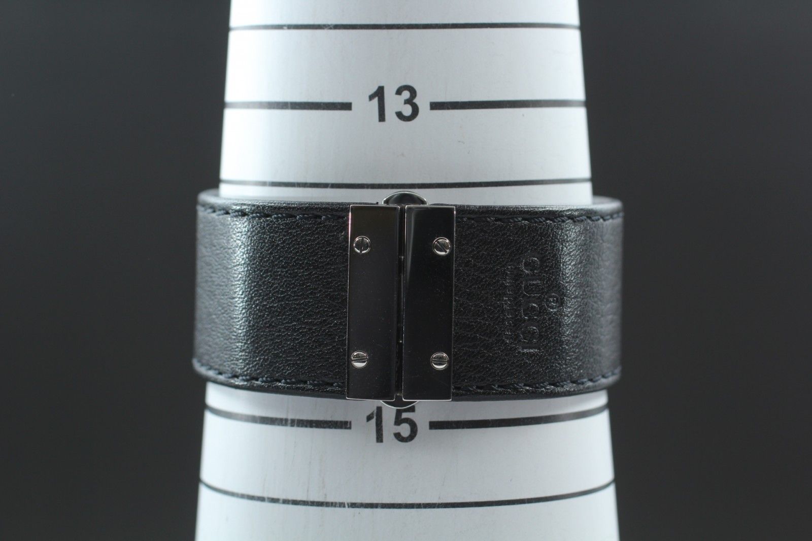 クオーツ スイス製