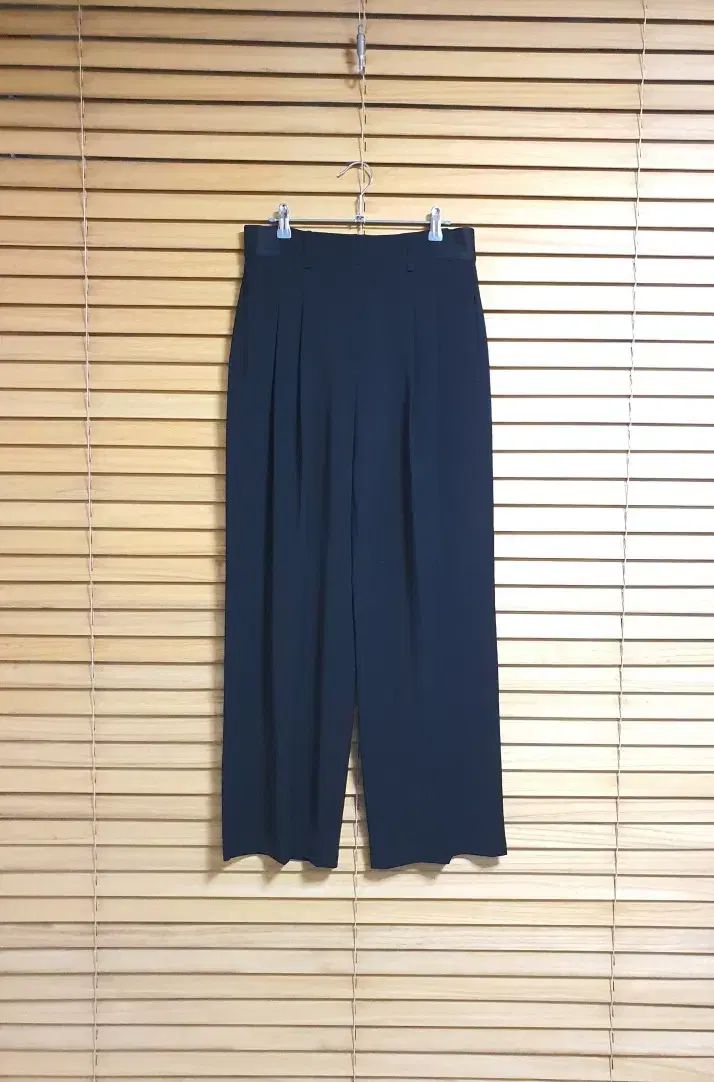 SYSTEM システム system The HANDSOME ピンタック ワイド スラックス パンツ 55 66 サイズ 正規品