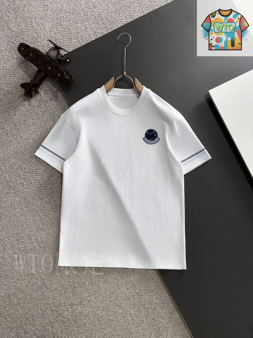 今日特価】Moncler 2025 Special Fabric T シャツ - メルカリ