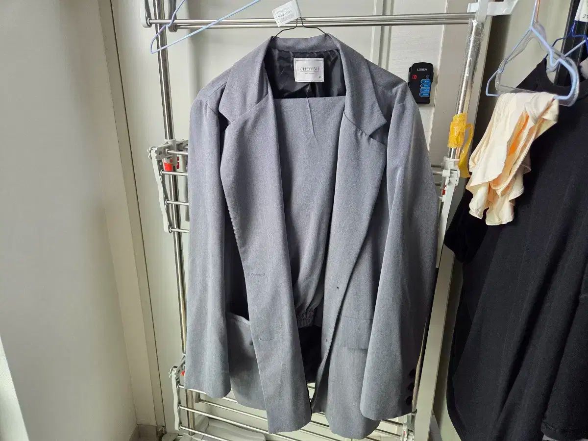 グレー 色 ビッグサイズ 女性用スーツ セット