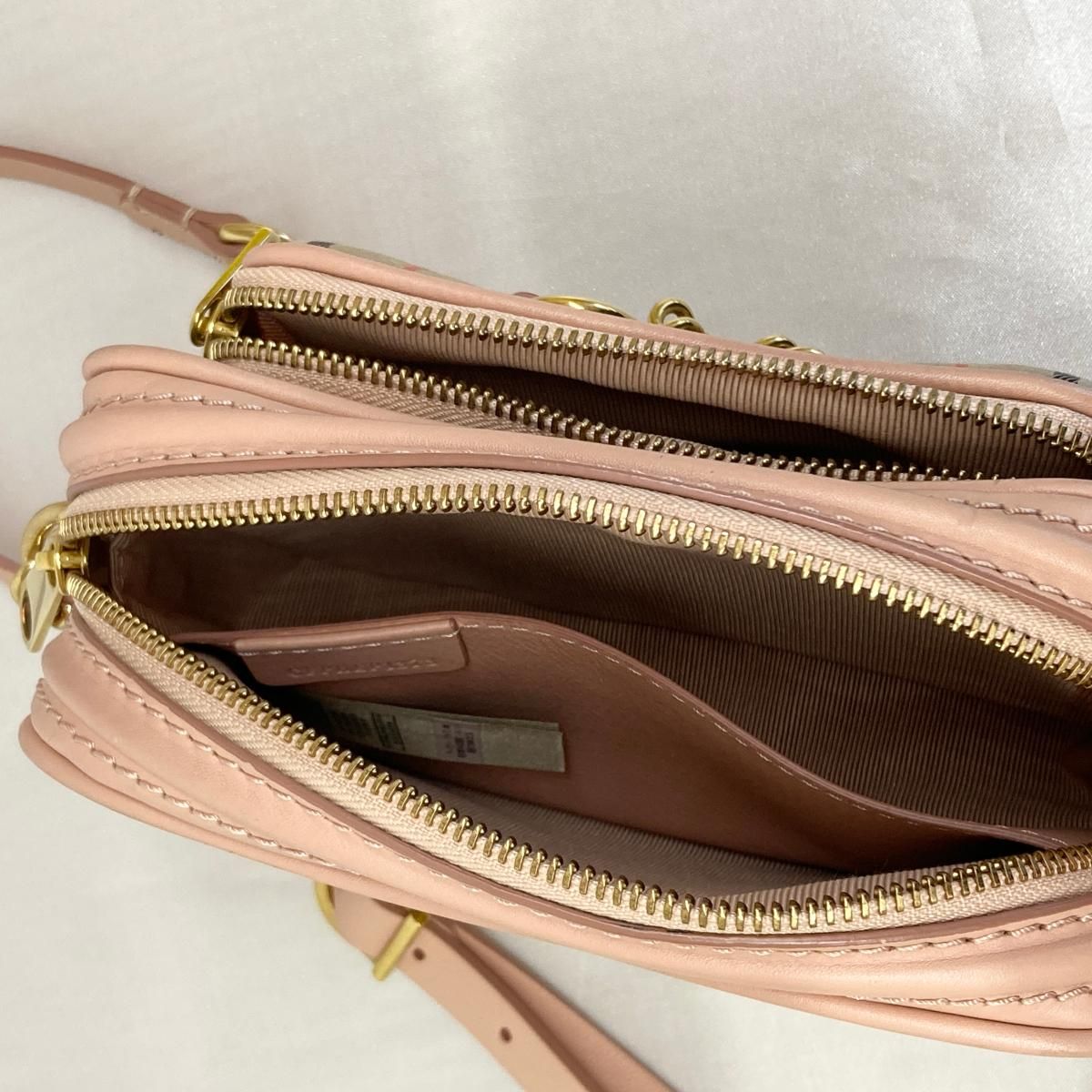 中古】 BURBERRY （バーバリー） LINK ﾁｪｰﾝ ｼｮﾙﾀﾞｰ ｶﾒﾗﾊﾞｯｸﾞ