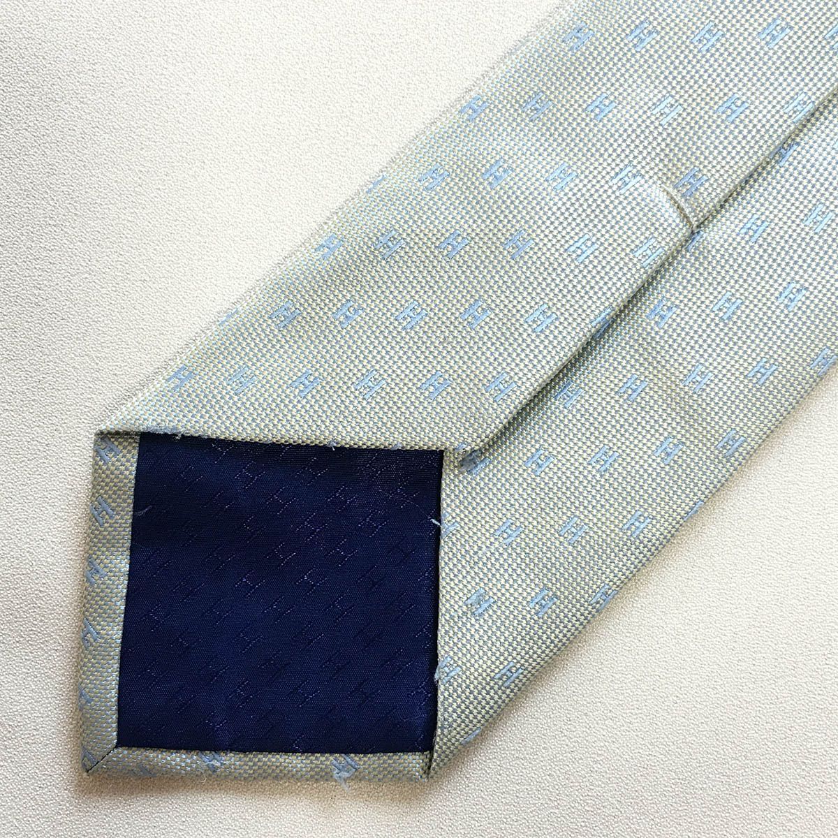 美品 エルメス HERMES ネクタイ シルク100% フランス製 ライトブルー