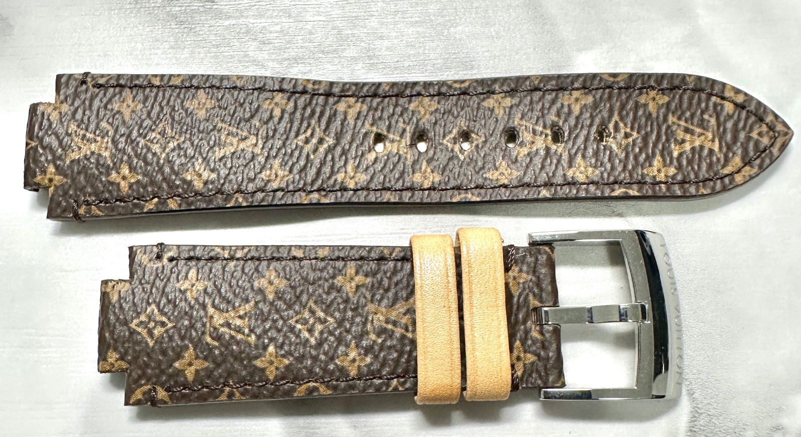 美品 純正パーツ ルイヴィトン タンブール ホライゾン レザー