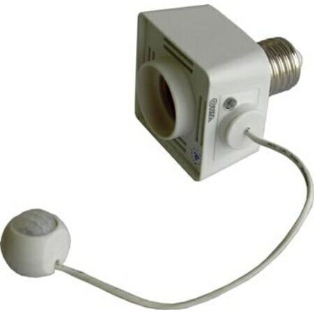 光・人感センサー付きソケット　PIR505C-A