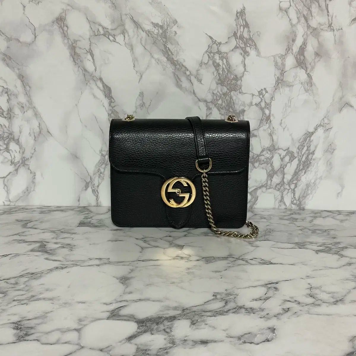 S GUCCI グッチ インターロッキング ショルダーバッグ